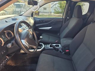 Nissan Navara 2019 D23 4X4-thumb-35