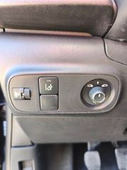 Citroen C3 2018 1.2 PureTech Shine-thumb-14
