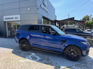 Land Rover Range Rover Sport 2016 SVR 550 HP-thumb-8