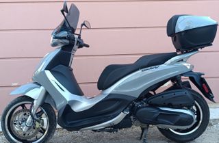 Piaggio Beverly 350 2021 sport touring, ABS,TRACTION CONTROL