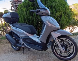 Piaggio Beverly 350 2021 sport touring, ABS,TRACTION CONTROL-thumb-1