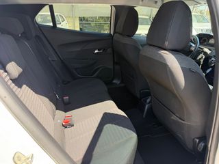 Peugeot 2008 2022-thumb-18