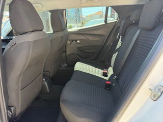 Peugeot 2008 2022-thumb-19