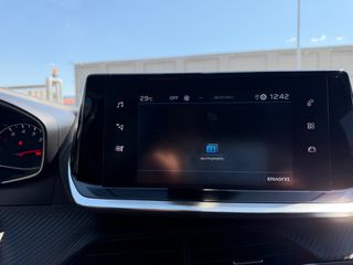 Peugeot 2008 2022-thumb-28
