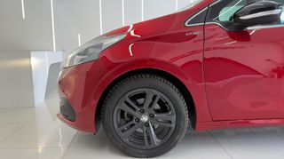 Peugeot 208 2018 GT LINE-FULL EXTRA-40.000ΧΛΜ-EURO 6-thumb-6