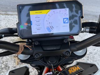 KTM 390 Duke 2017-thumb-3
