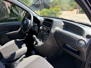Fiat Panda 2008-thumb-10
