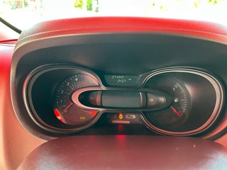 Renault Trafic 2017-thumb-7