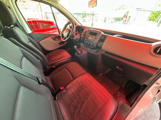 Renault Trafic 2017-thumb-11