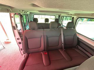 Renault Trafic 2017-thumb-13