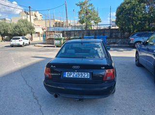 Audi A4 1999 B5-thumb-2