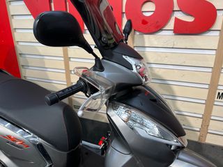 Honda SH 300i 2018-thumb-8