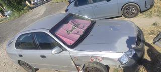 Hyundai Accent 2000