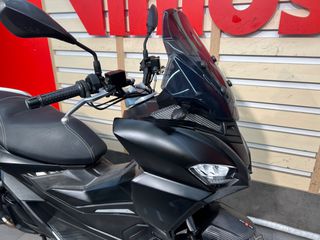 Aprilia SR GT 125 2023-thumb-7