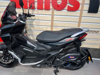 Aprilia SR GT 125 2023-thumb-15