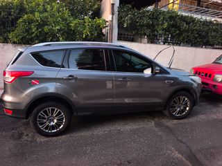 Ford Kuga 2013 Titanium-thumb-6