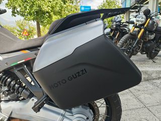 Moto Guzzi Stelvio 2024 1ό Χέρι , κατάσταση βιτρίνας !!! Giallo Savana  2024 !!!-thumb-49