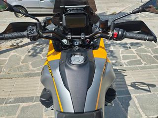 Moto Guzzi Stelvio 2024 1ό Χέρι , κατάσταση βιτρίνας !!! Giallo Savana  2024 !!!-thumb-24
