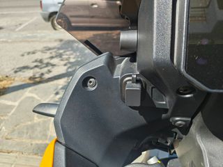 Moto Guzzi Stelvio 2024 1ό Χέρι , κατάσταση βιτρίνας !!! Giallo Savana  2024 !!!-thumb-27