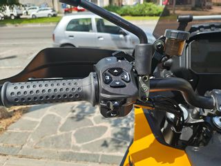 Moto Guzzi Stelvio 2024 1ό Χέρι , κατάσταση βιτρίνας !!! Giallo Savana  2024 !!!-thumb-29