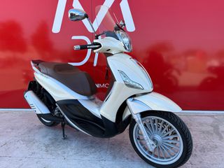 Piaggio Beverly 300i 2015-thumb-1