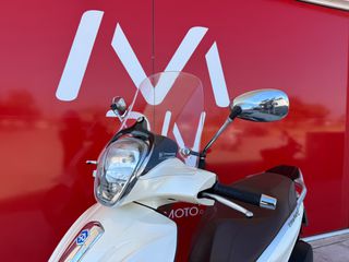 Piaggio Beverly 300i 2015-thumb-23