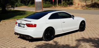 Audi S5 2008-thumb-1