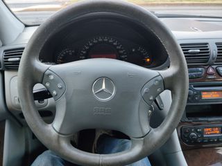 Mercedes-Benz C 200 2003 1800cc --- ΜΟΝΟ 110,000 ΧΛΜ ELEGANCHE -ΔΕΡΜΑ- ΟΡΟΦΗ-thumb-15