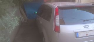 Ford C-Max 2007 Ghia-thumb-8