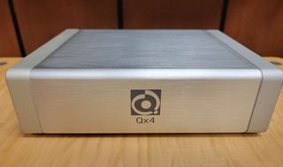 NORDOST QX-4 AC POWER PURIFIER.