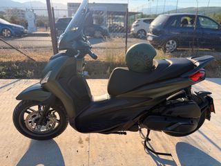 Piaggio Beverly 400 2024 Hp S-thumb-1