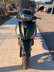 Piaggio Beverly 400 2024 Hp S-thumb-2