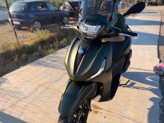 Piaggio Beverly 400 2024 Hp S-thumb-23