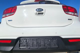Kia Rio 2018-thumb-11