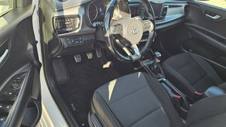 Kia Rio 2018-thumb-15