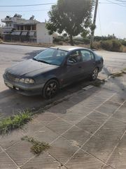Toyota Avensis 2000
