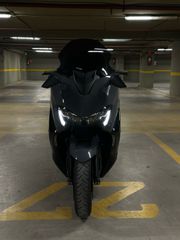 Yamaha T-MAX 560 2021 TECH MAX-thumb-2