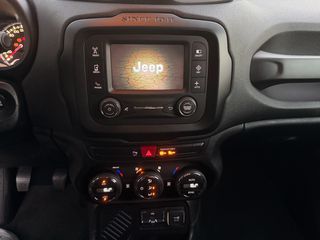 Jeep Renegade 2016 1.6 MultiJet BROOKLYN SPECIAL EDITION-thumb-22