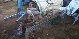 Τρακτέρ Deutz 1962 D30 vineyard στενό χαμηλο-thumb-19