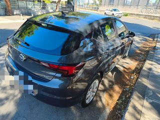Opel Astra 2016-thumb-11