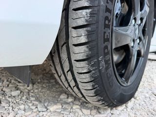 Ford Fiesta 2018-thumb-8
