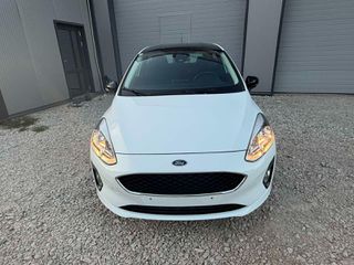 Ford Fiesta 2018-thumb-1