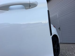 Ford Fiesta 2018-thumb-12