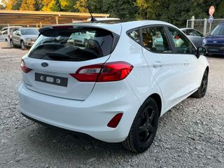 Ford Fiesta 2018-thumb-6