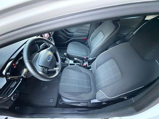 Ford Fiesta 2018-thumb-21