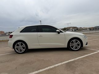 Audi A3 2015-thumb-5
