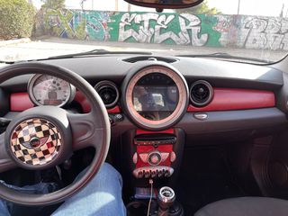 Mini ONE 2010-thumb-7