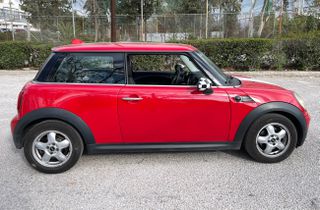 Mini ONE 2010-thumb-4