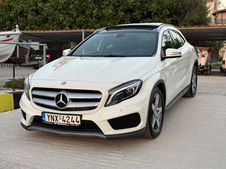 Mercedes-Benz GLA 200 2015 AMG LINE-thumb-2