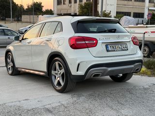 Mercedes-Benz GLA 200 2015 AMG LINE-thumb-24